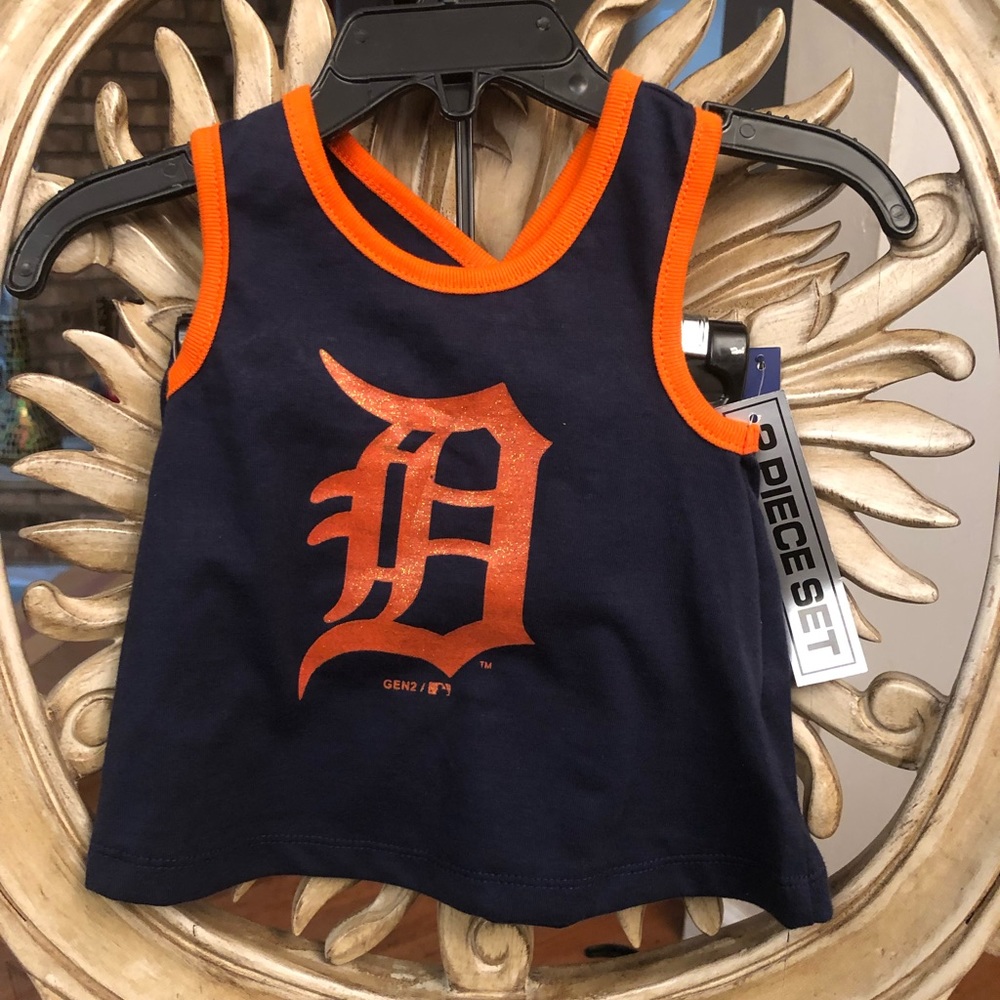 Two piece MLB baby set Detroit Tigers